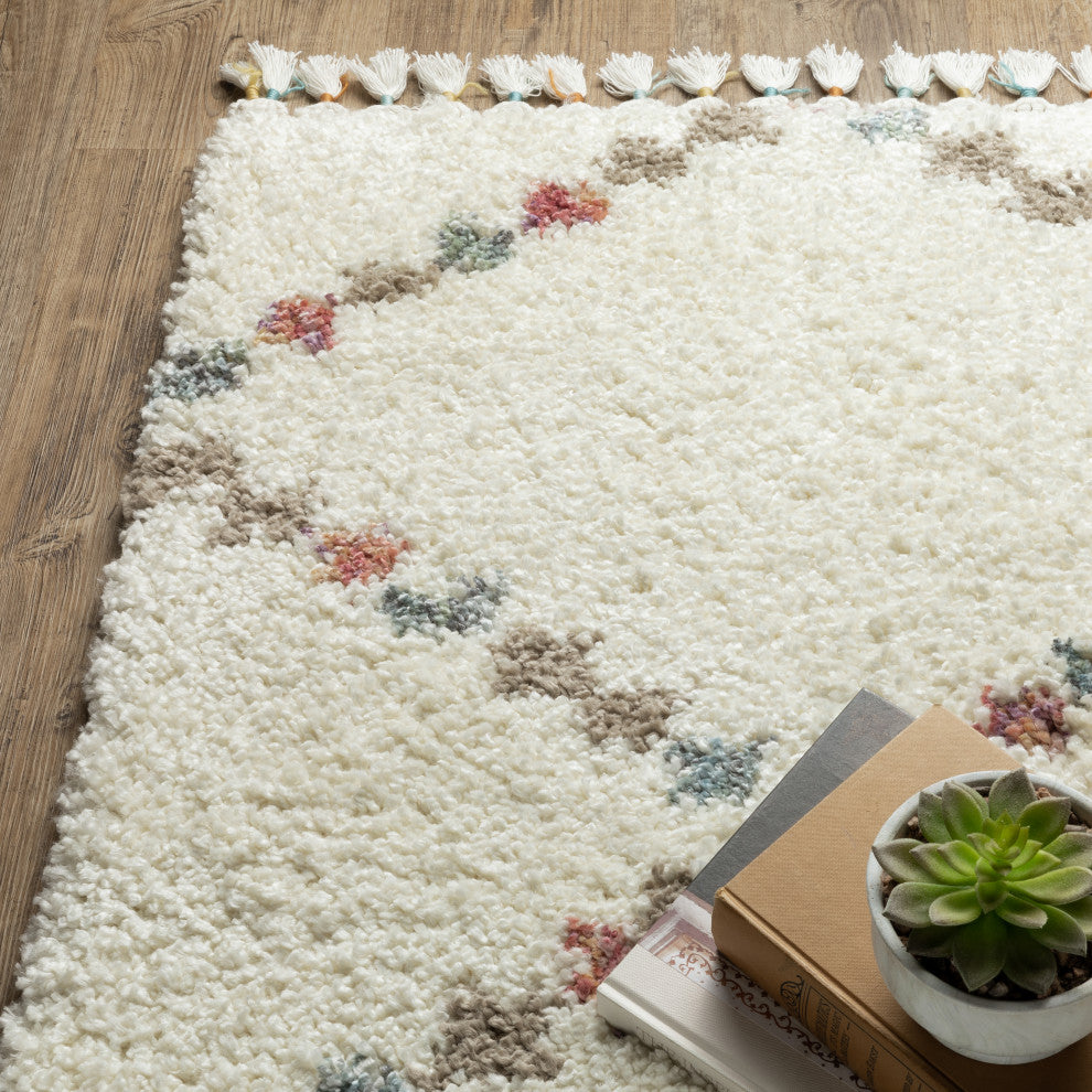 Aurora Lattice Ivory/Multi Indoor Area Rug, Ivory, 6'7" x 9'6"