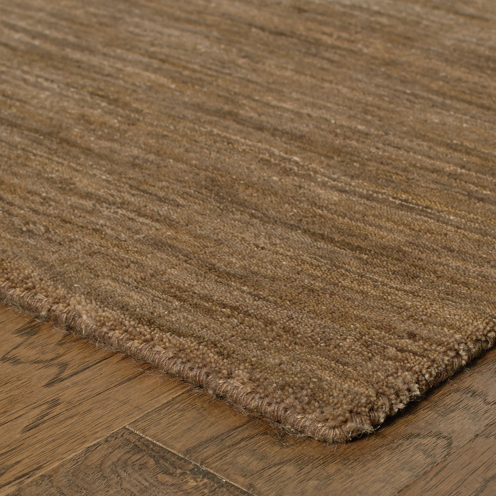Arista Solid Tan Hand-Crafted Area Rug, 5'x8'