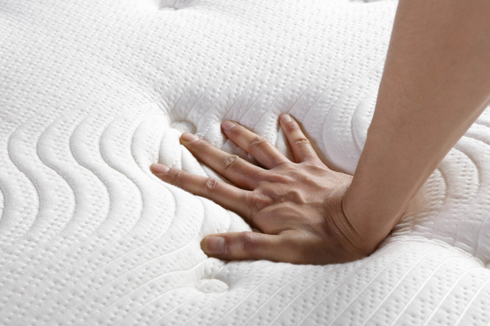 12"? Medium Euro Top Gel Memory Foam Hybrid Pocket Spring Mattress, King