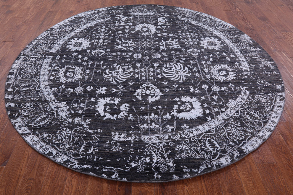 8' Round Persian Wool and Silk Handmade Rug Q9124