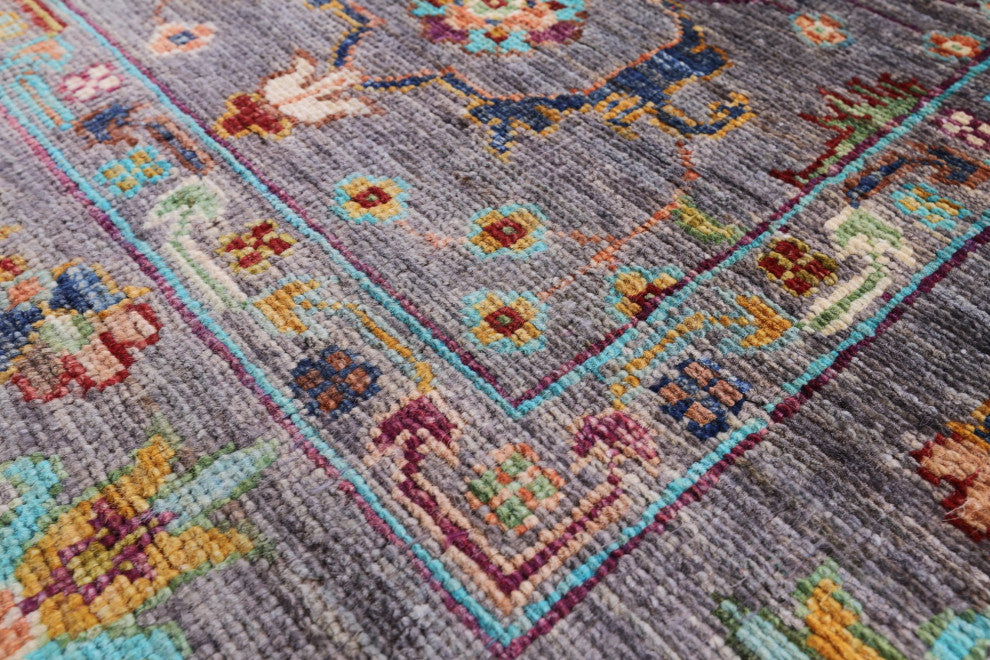 5' 0" X 7' 0" Persian Tabriz Hand Knotted Rug - Q12368