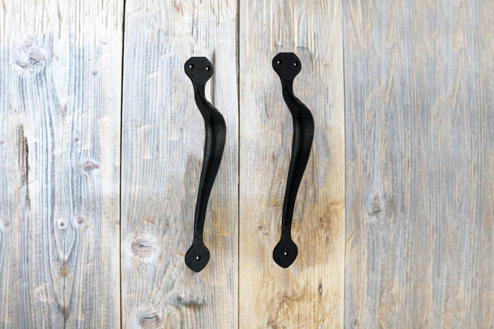 The Mascot Hardware Spear 13" Iron Black Door Pull Handle