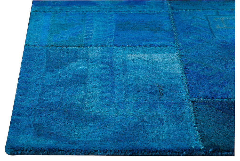 Hand Tufted Turquoise Wool Area Rug