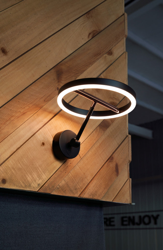 SOL Wall Lamp
