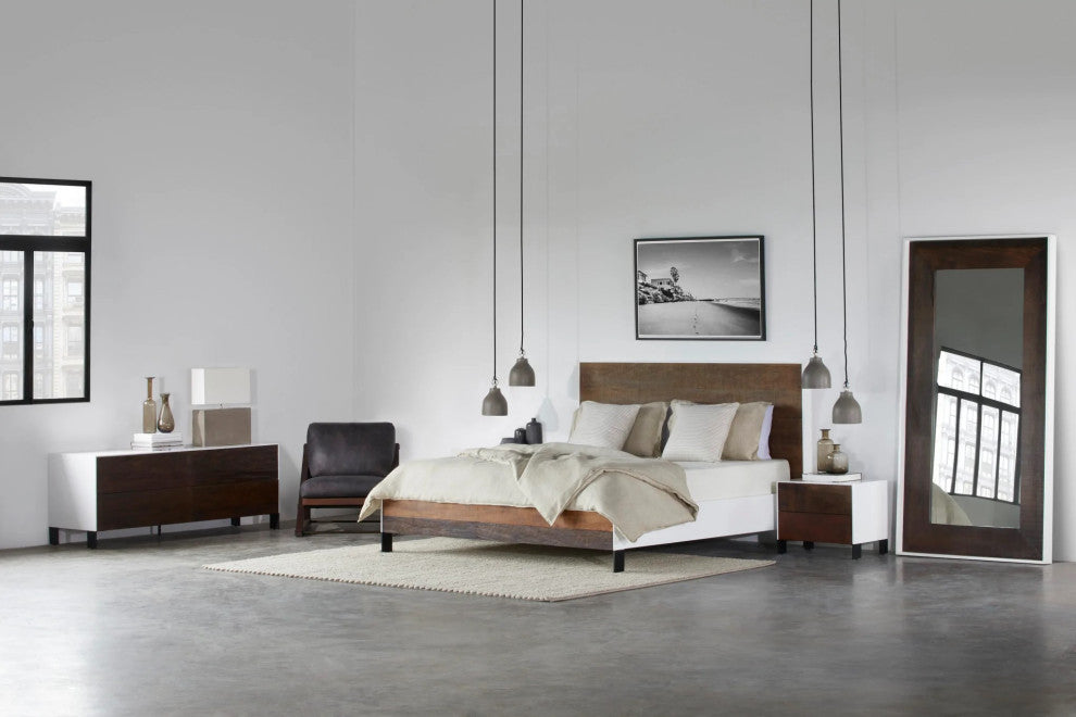 Sonder Living Cardosa Bed | 52" / White