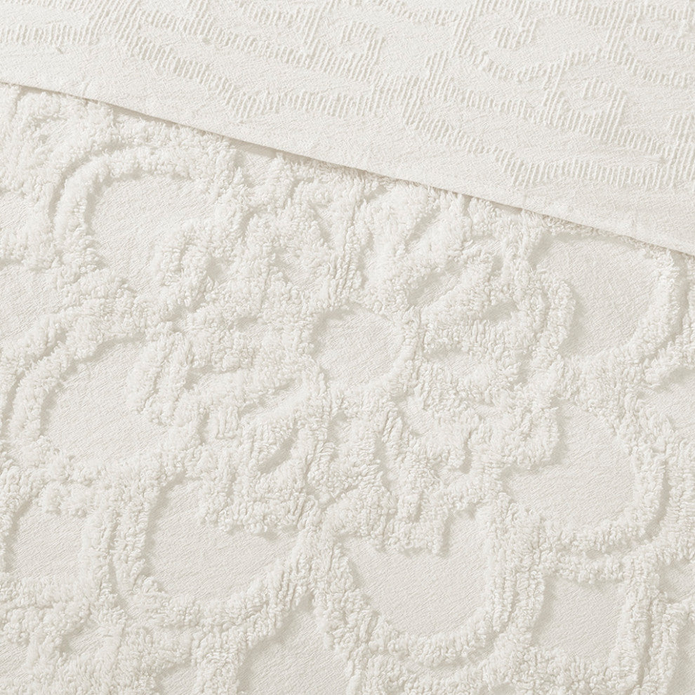 Madison Park Laetitia Tufted Cotton Chenille Medallion Fringe Coverlet Mini Set