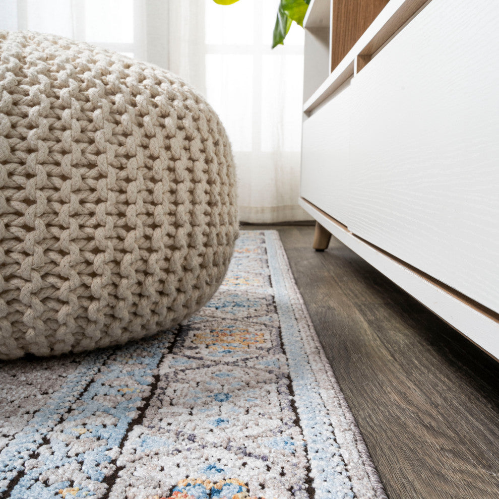 Izmit Geometric Vintage Medallion Area Rug, 4 X 6