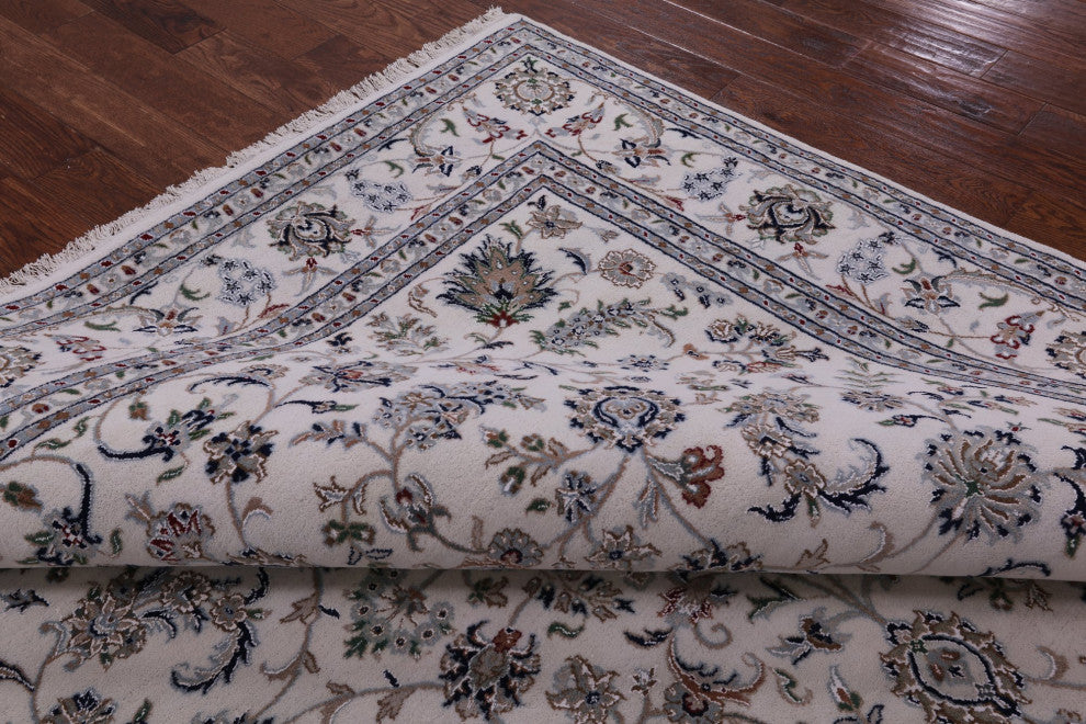 8' Square Wool and Silk Persian Nain Hand Knotted Rug Q9340
