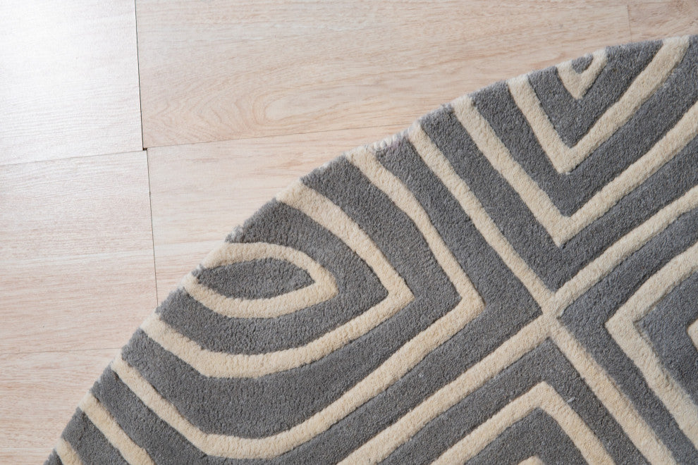 Hand-Tufted Wool Gray Contemporary Geometric Marla Rug, 7'9 Round