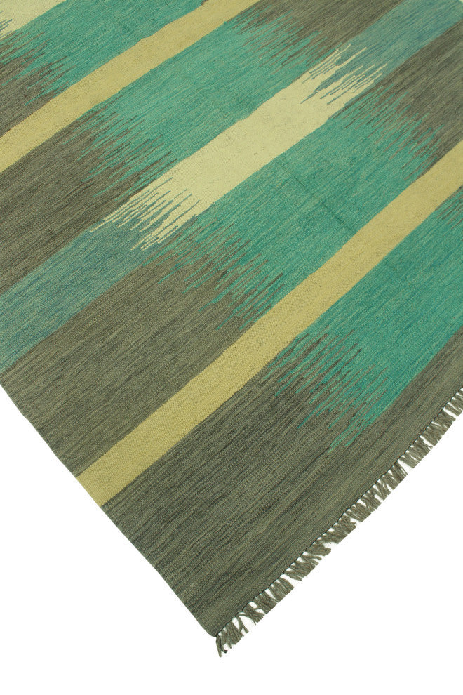 Winchester Kilim Roshan Charcoal/Ivory Rug, 4'9x6'5