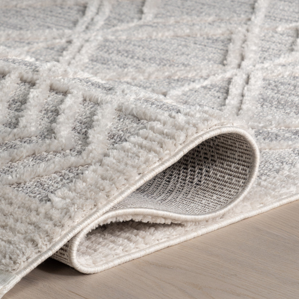 Nuloom Ansley Shag Lattice Tassel Geometric Area Rug, Light Grey 9''x12''
