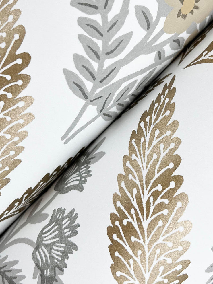 Estee Garden Gold Wallpaper