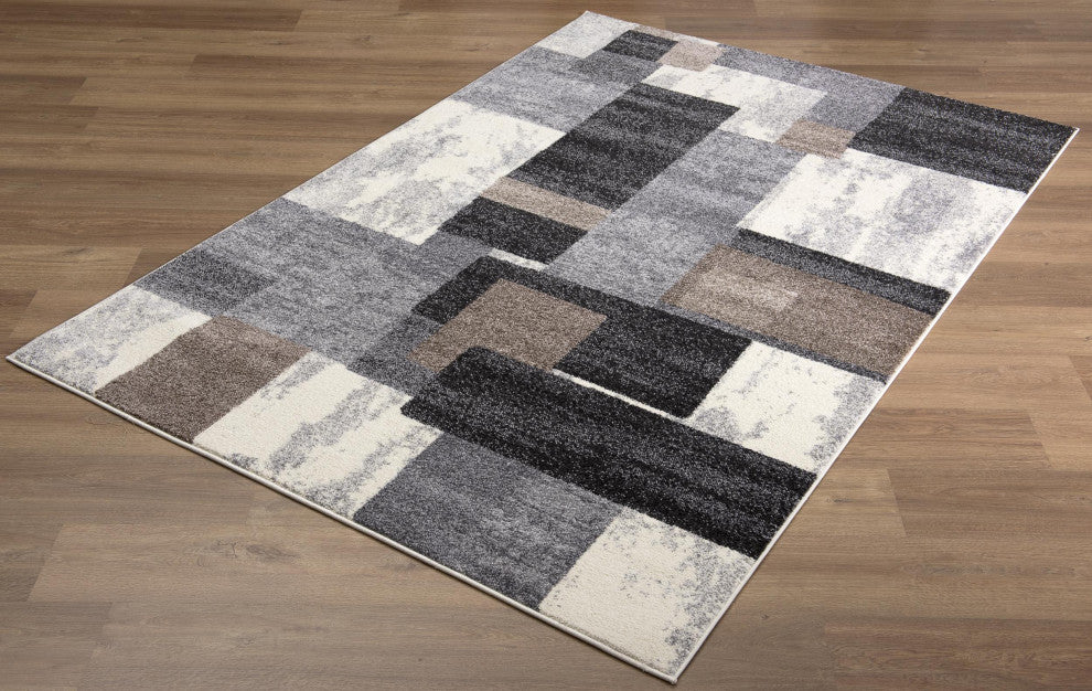 7"x9" Brown Distressed Geometric Area Rug