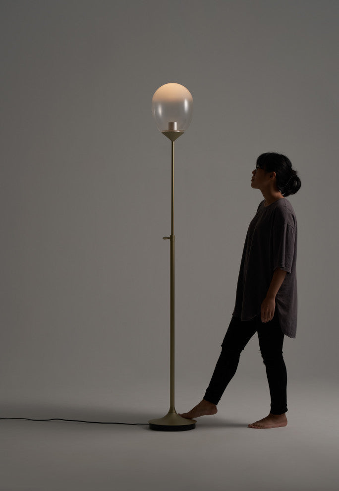 MIST LED Floor Lamp, Champagne Gold