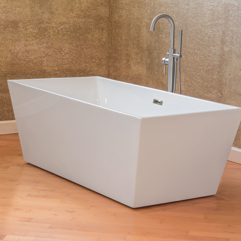 Freestanding One-Piece Acrylic Bathtub LTF4