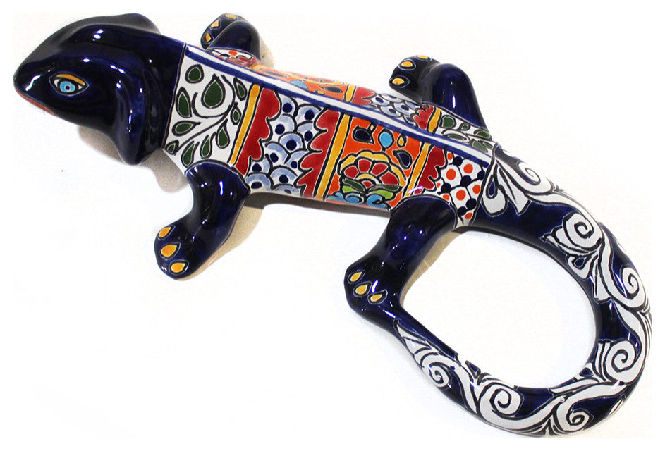 Wall Iguana, 6.25"W x 12.75"L, C