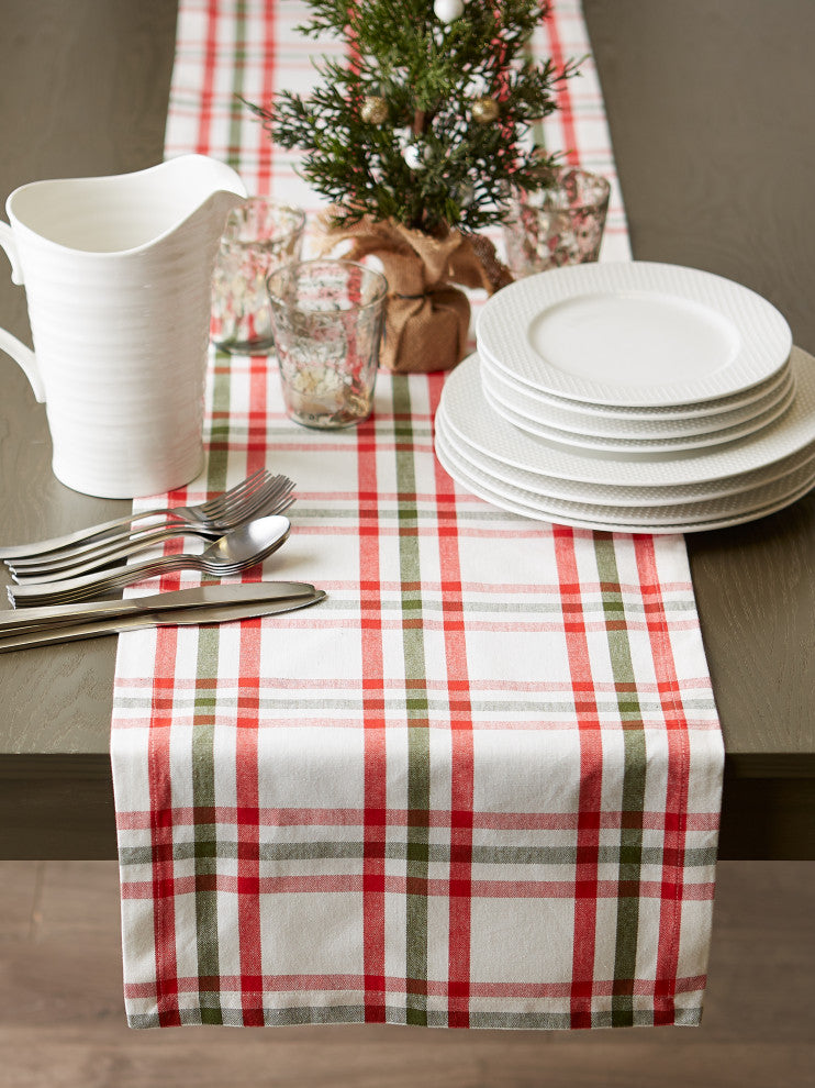 DII Kitchen & Tabletop Jolly Tree Collection Table Runner 14x108"