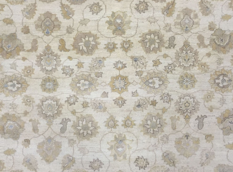 Peshawar Kurush Ivory Hand-Knotted Rug, 7''11x9''10