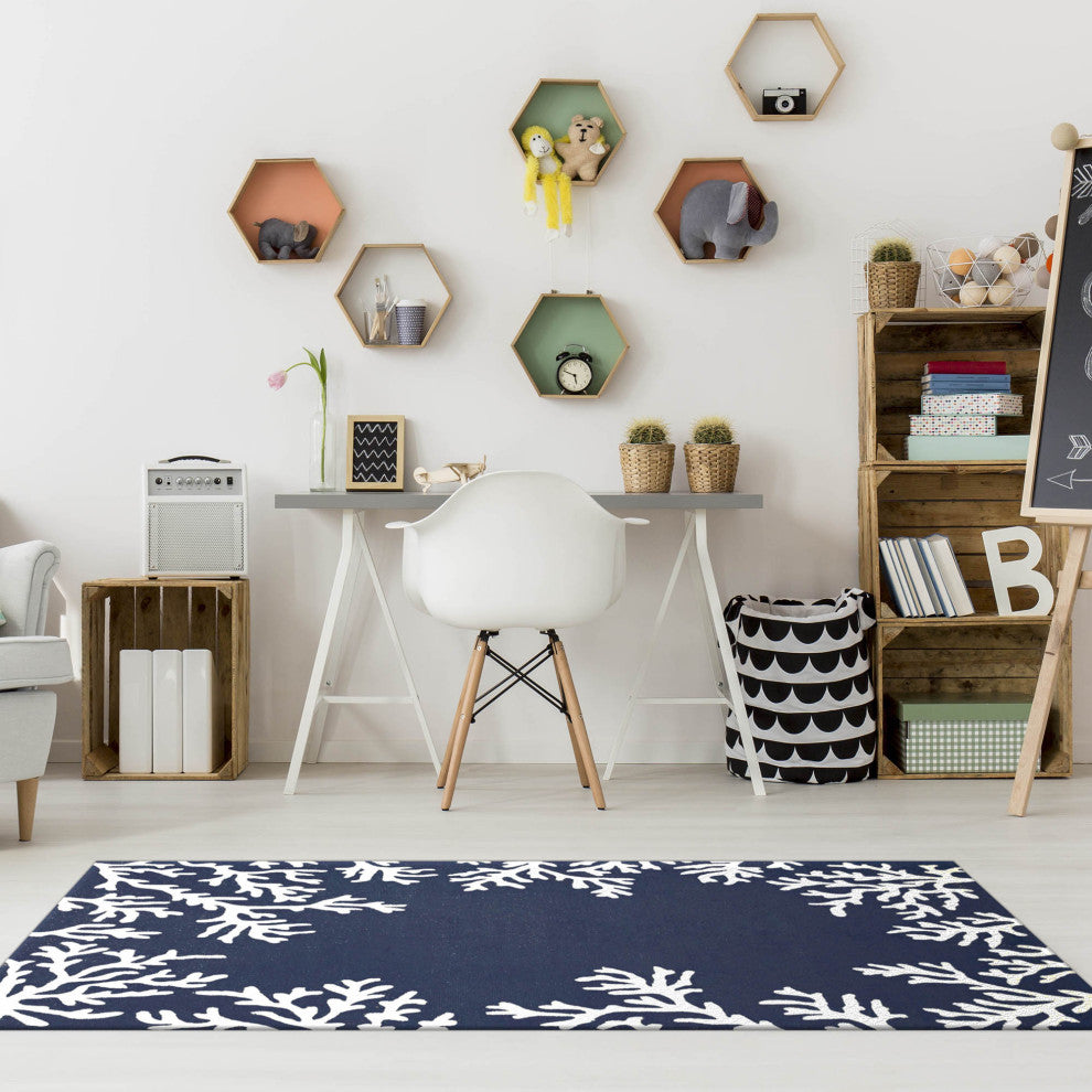 Capri Coral Border Indoor/Outdoor Rug, Navy, 2'6x4'
