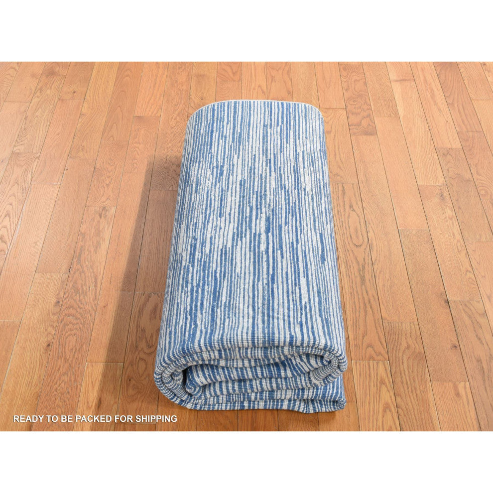 Frost White, 100% Wool, Striae Design, Hand Knotted, Oriental Rug, 6'1"x9'4"