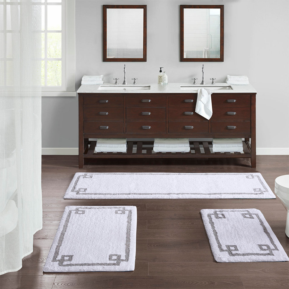 Madison Park Evan High Pile Bordered Bathroom Rug, Blue, White, Small