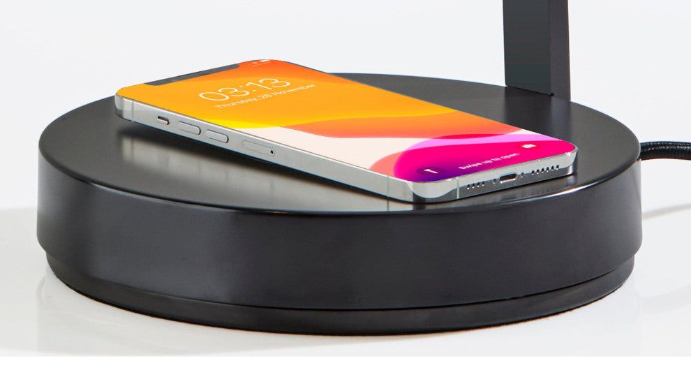 Turrell Task Lamp w. Wireless Charging