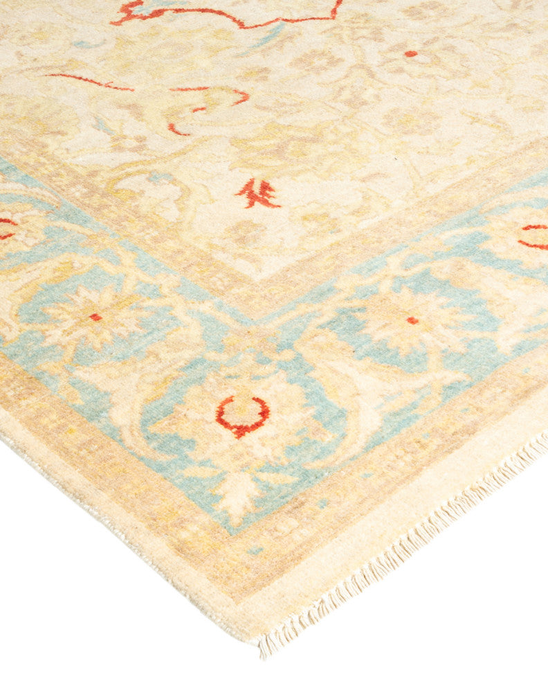 Eclectic, One-of-a-Kind Hand-Knotted Area Rug Ivory, 4' 2 x 6' 3