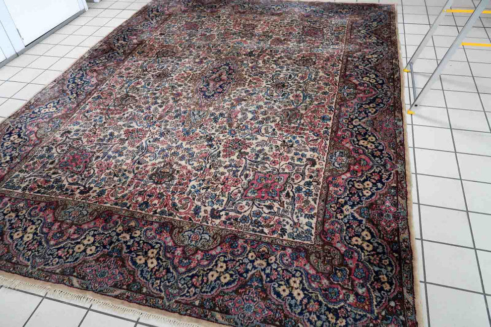 Handmade Antique Persian Kerman Rug 7.8'x10.4', 240cmx317cm 1930s