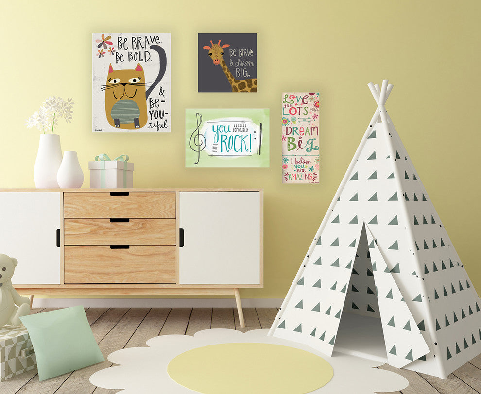 Stupell Industries Be Brave Dream Big Giraffe, 12 x 12