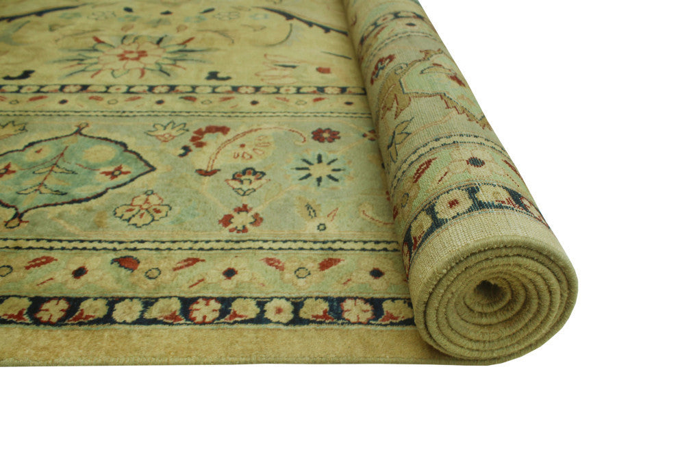 Vegetable-Dyed Finnley Light Gold/Light Blue Rug, 9'10x13'10