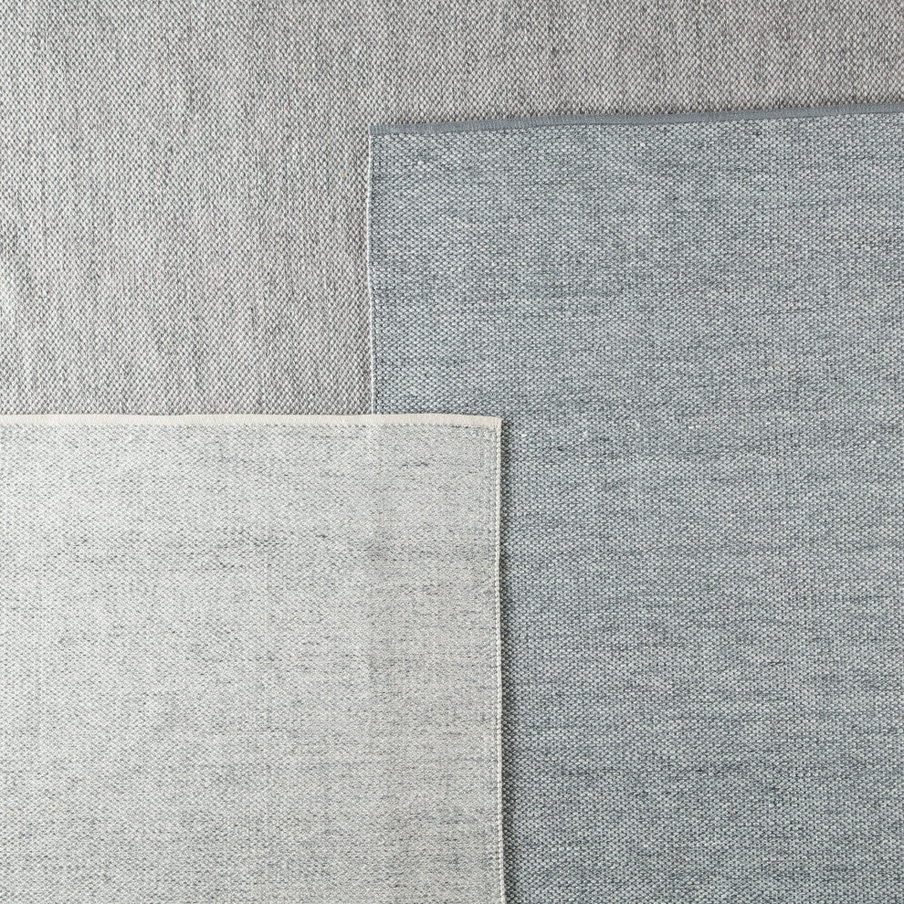 Jaipur Living Lamanda Indoor/Outdoor Solid Light Gray/Ivory Area Rug, 10'x14'