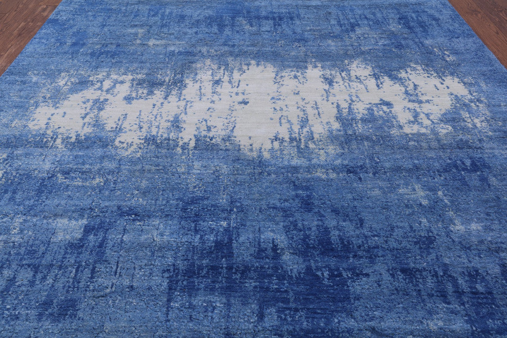 7' 11" X 10' 1" Hand Knotted Modern Wool and Silk Rug Q7147