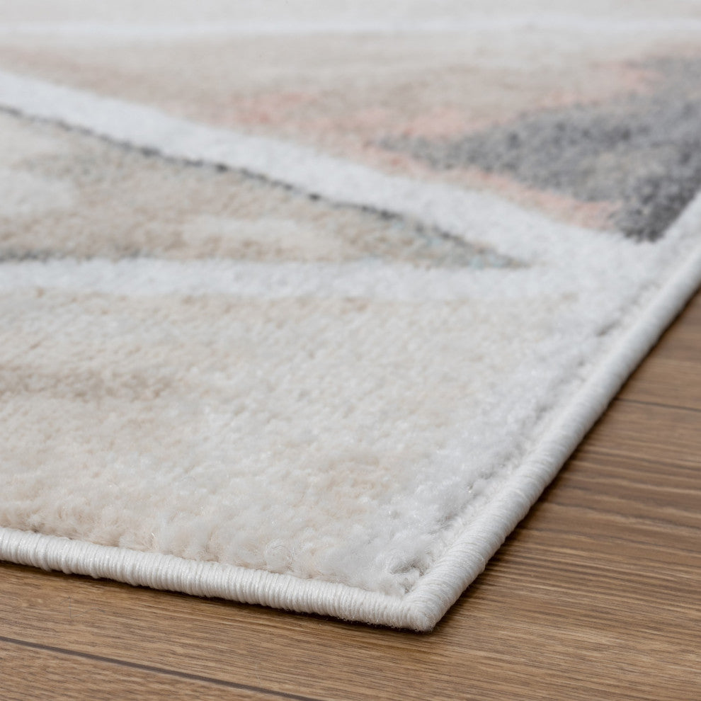 5" x 7" Ivory Watercolored Prism Area Rug