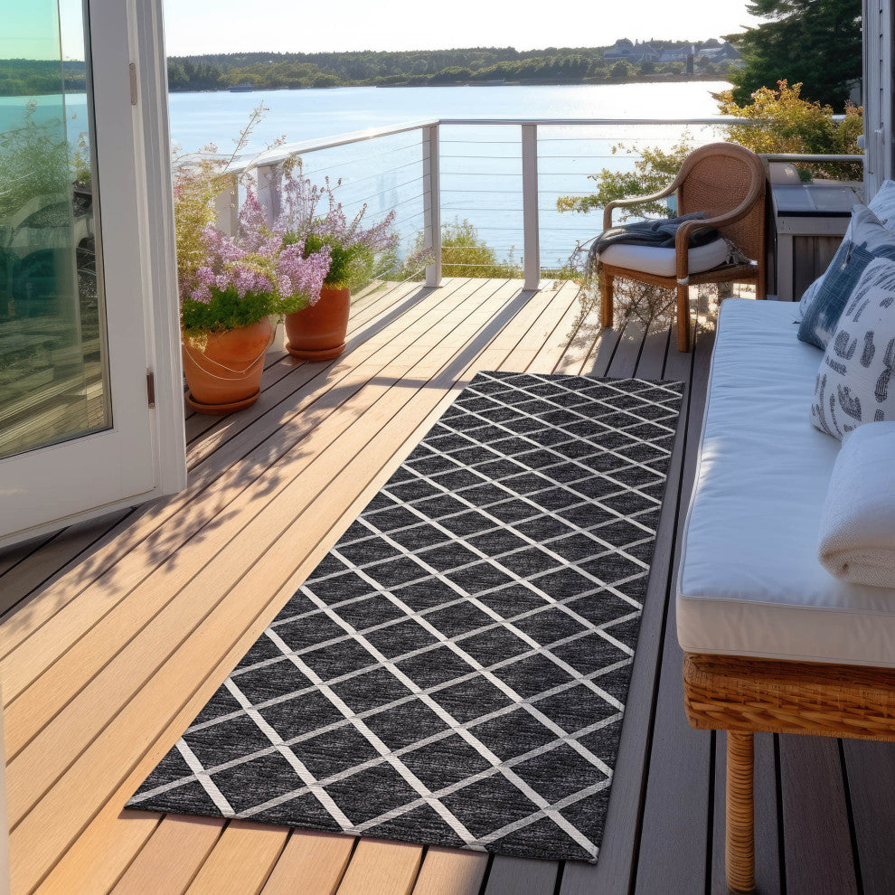 Indoor/Outdoor York YO1 Black Machine Washable 2'3" x 7'6" Rug