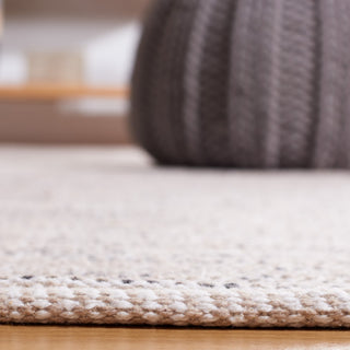 Safavieh Montauk Collection MTK701B Rug, Beige/Ivory, 8' x 10'