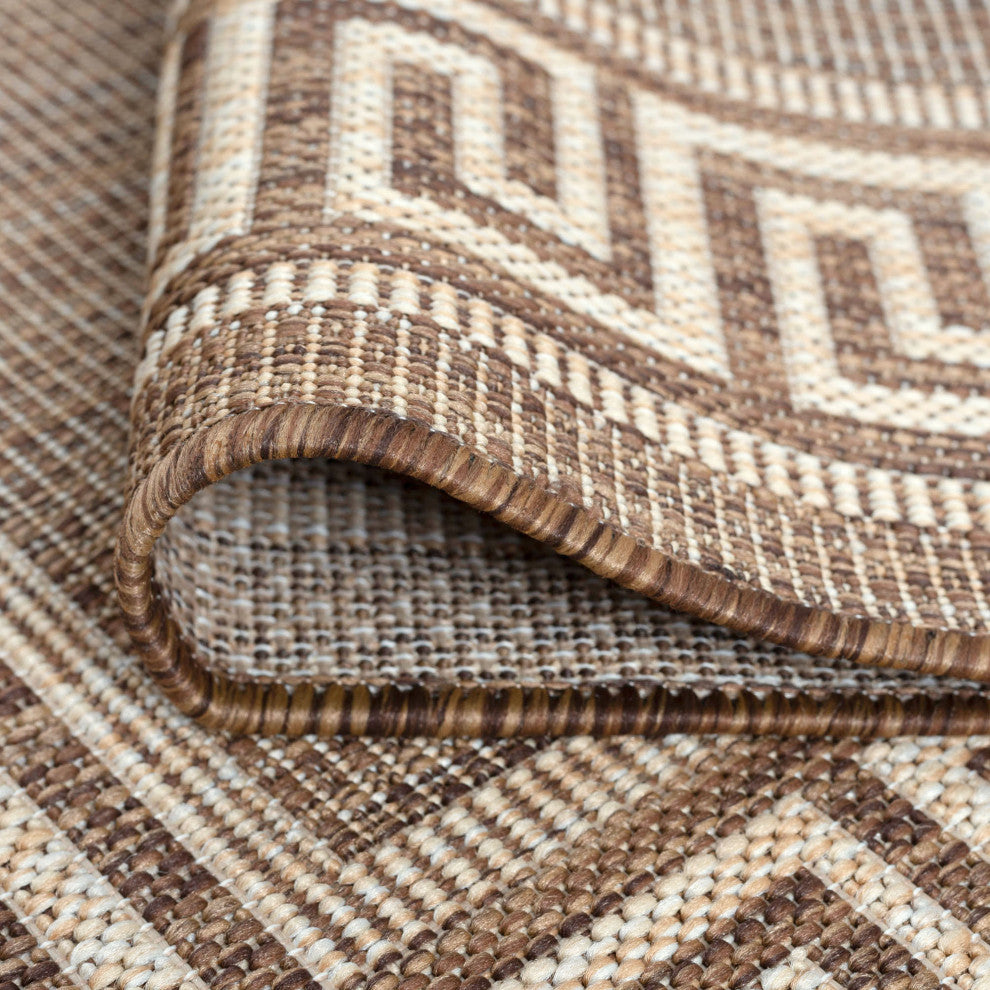 Giovanna Transitional Greek Key Gold/Cream Indoor/Outdoor Area Rug, 4'x5'