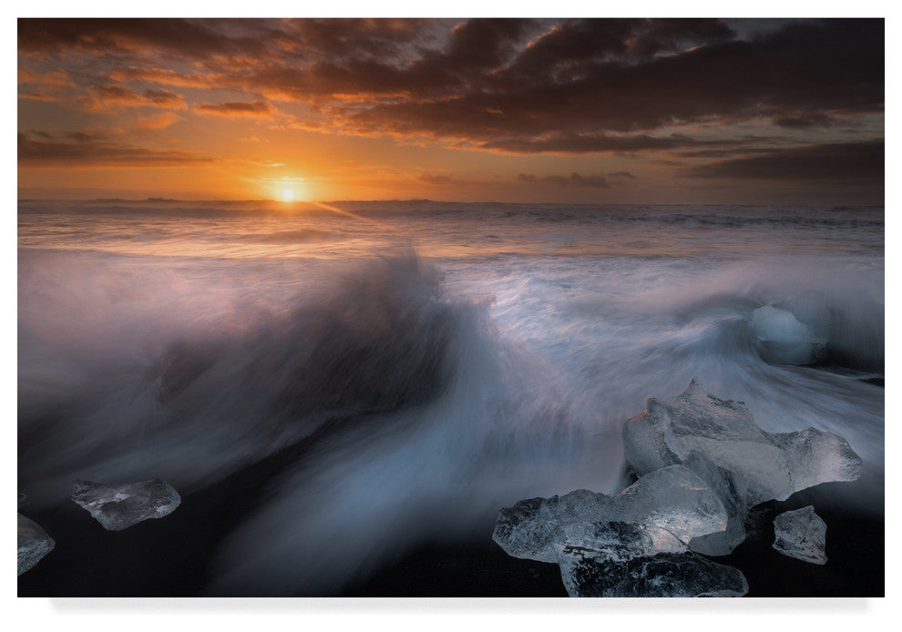 Alfred Forns 'Dawn At Jokulsarlon' Canvas Art, 47"x30"