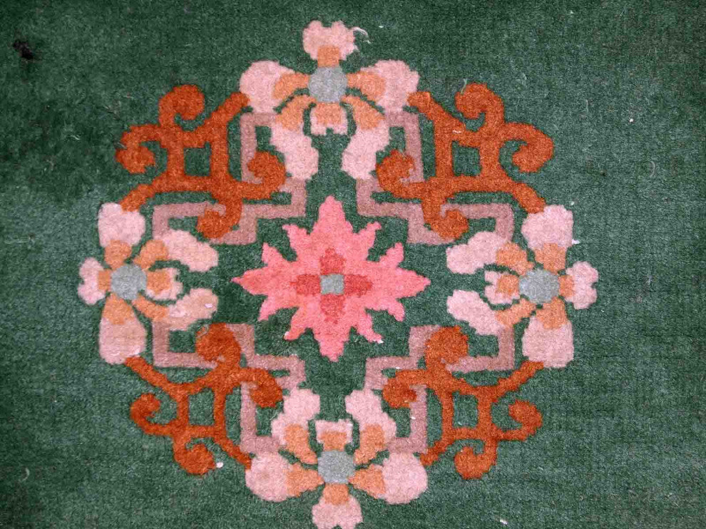 Handmade antique Art Deco Chinese rug 2.6' x 5.2' (81cm x 159cm) 1930s