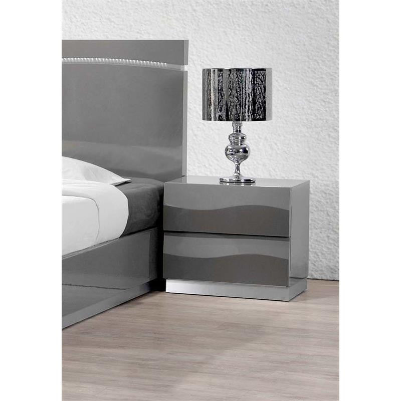Best Master Leon 2-Drawer Poplar Wood Bedroom Nightstand in Gray High Gloss