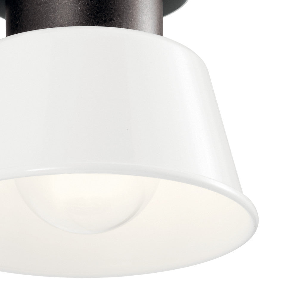 Lozano Outdoor Wall Light, 13", White