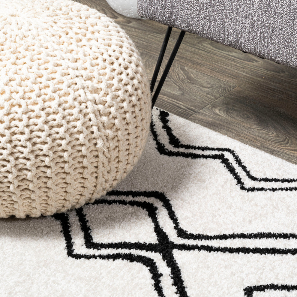 Deia Moroccan Style Diamond Shag, White/Black, 8'x10'