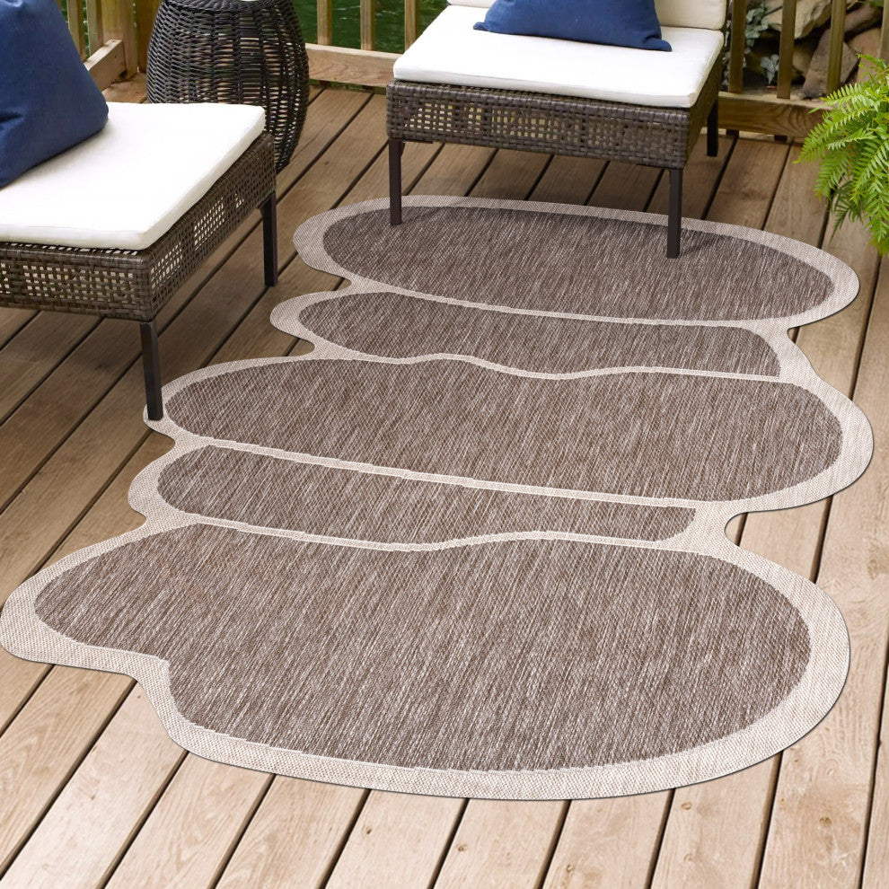Jasper Modern Rustic Abstract Indoor/Outdoor Shaped Area Rug