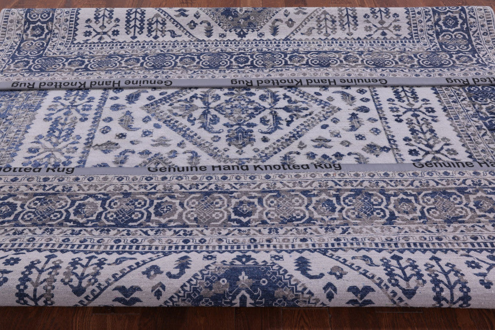 8' 1" X 10' 0" Persian Wool and Silk Handmade Rug Q7107