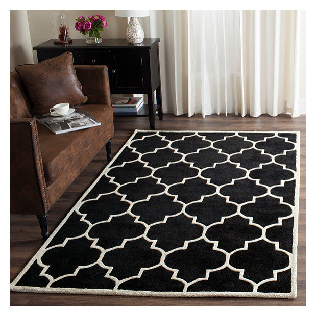 Safavieh Cambridge CAM140Q 8'' Round Gold Rug