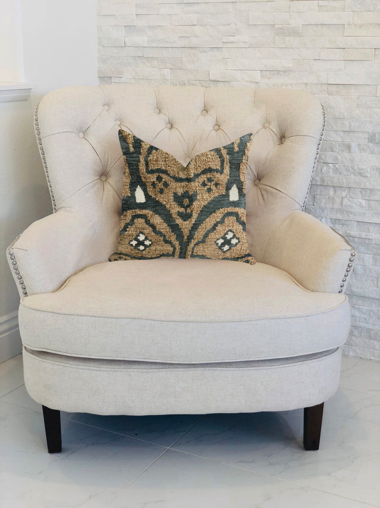 Tulip Zen Green Taupe Luxury Throw Pillow, 22"x22"