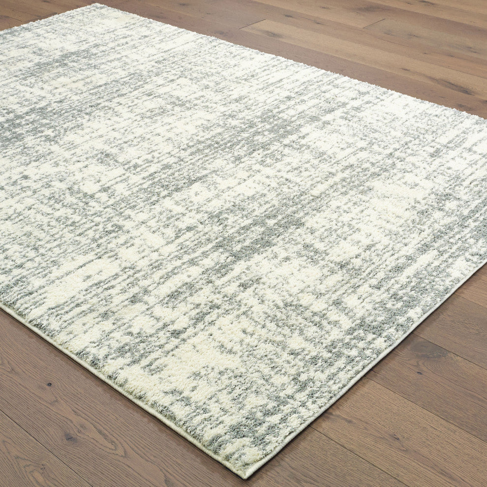 Viviana Distressed Solid Ivory/ Grey Area Rug, 7''10"x10''10"