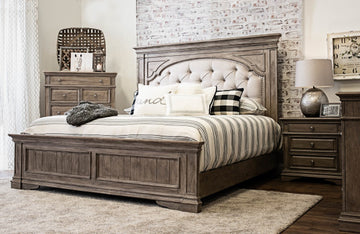 Highland Park Bed, Distressed Driftwood, King