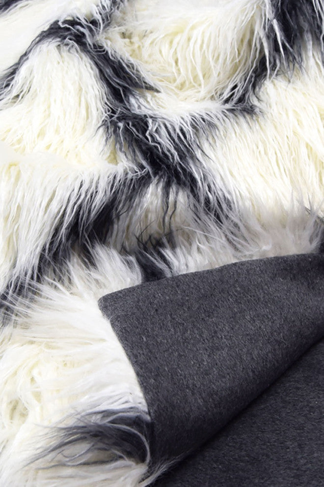 LUZIO Diamond Tibet Vegan Faux Fur Rug 130x98.4