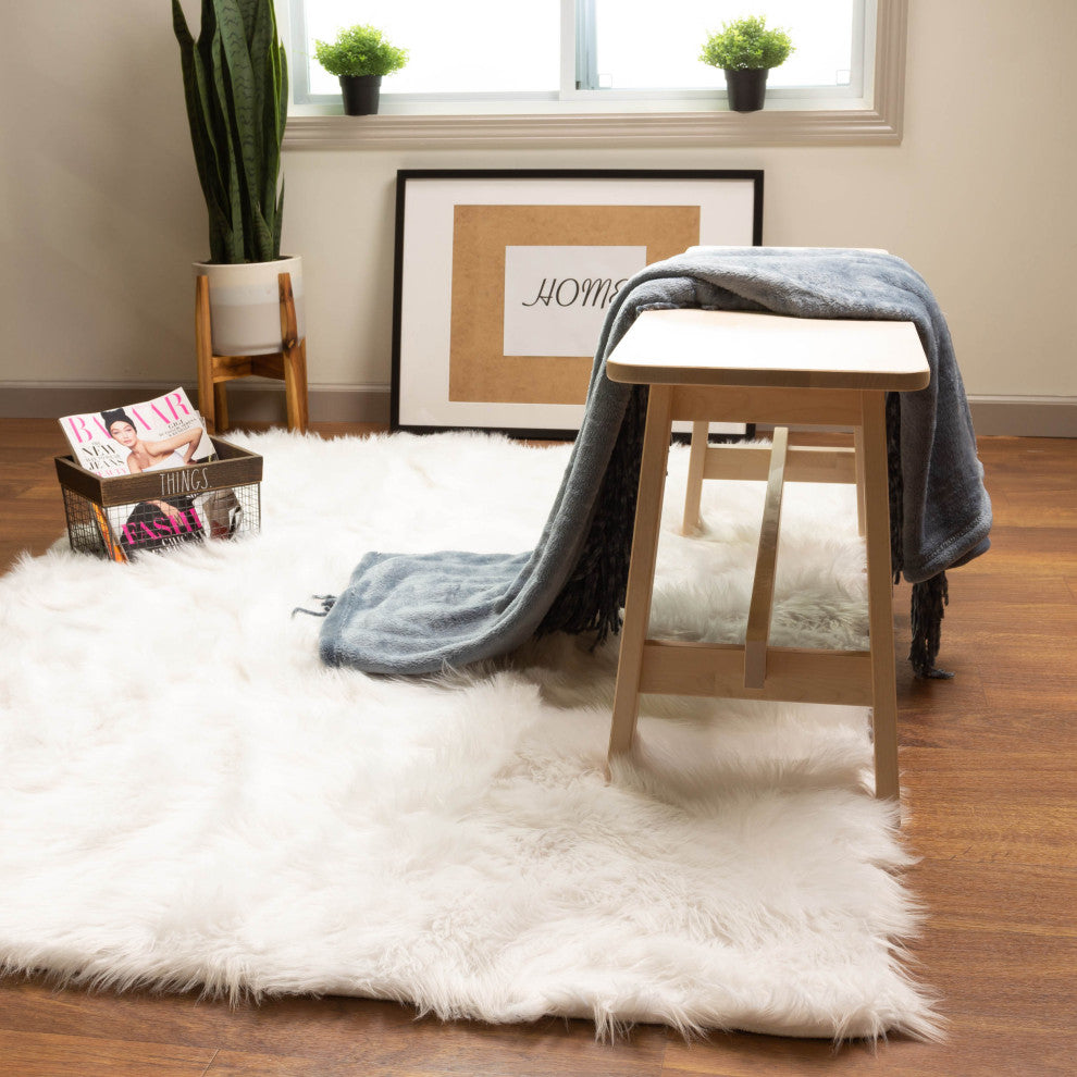 Plush and Soft Faux Sheepskin Fur Shag Area Rug, White, 4' X 6'