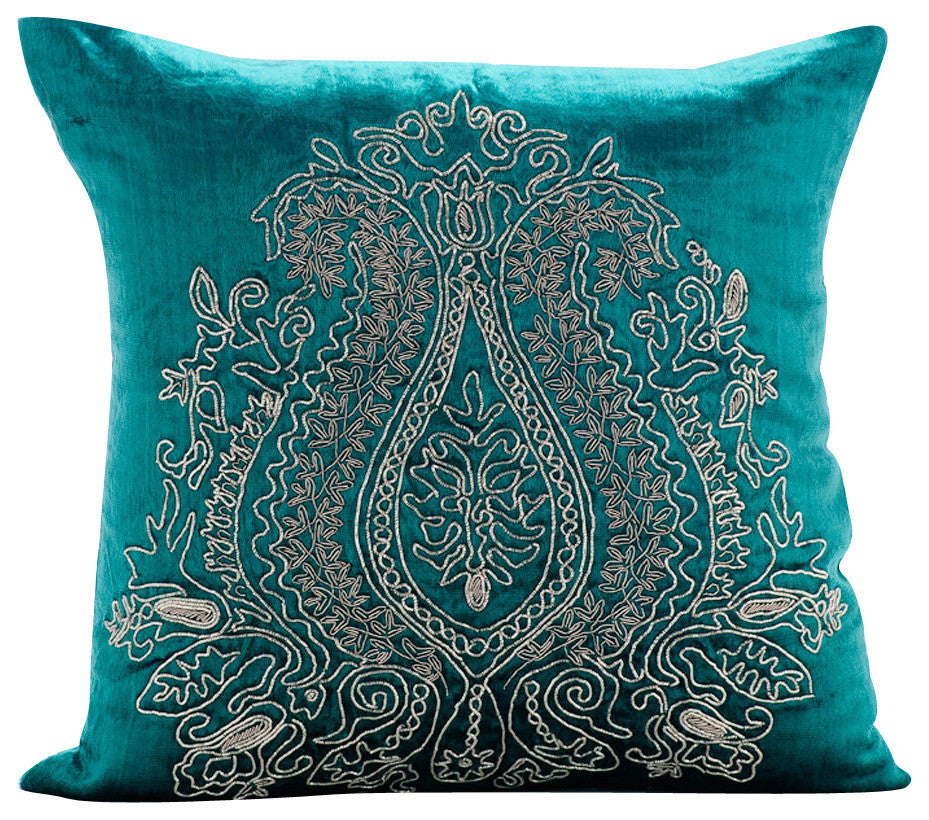 Green Decorative Throw Pillow Covers 22"x22" Velvet Cushion Cover - Royal Duke